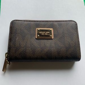 Michael Kors wallet